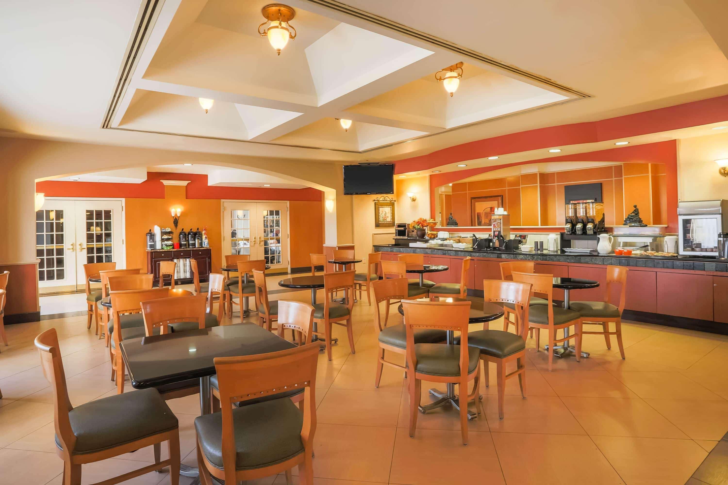 La Quinta By Wyndham Islip - Macarthur Airport Bohemia Ngoại thất bức ảnh