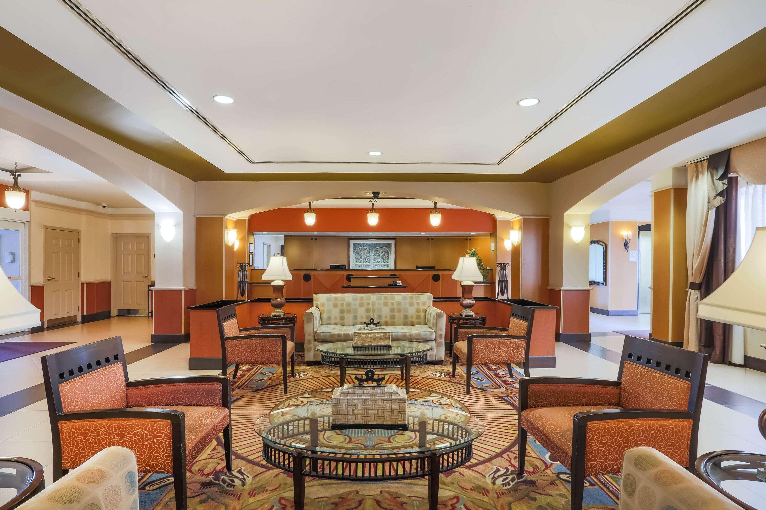 La Quinta By Wyndham Islip - Macarthur Airport Bohemia Ngoại thất bức ảnh