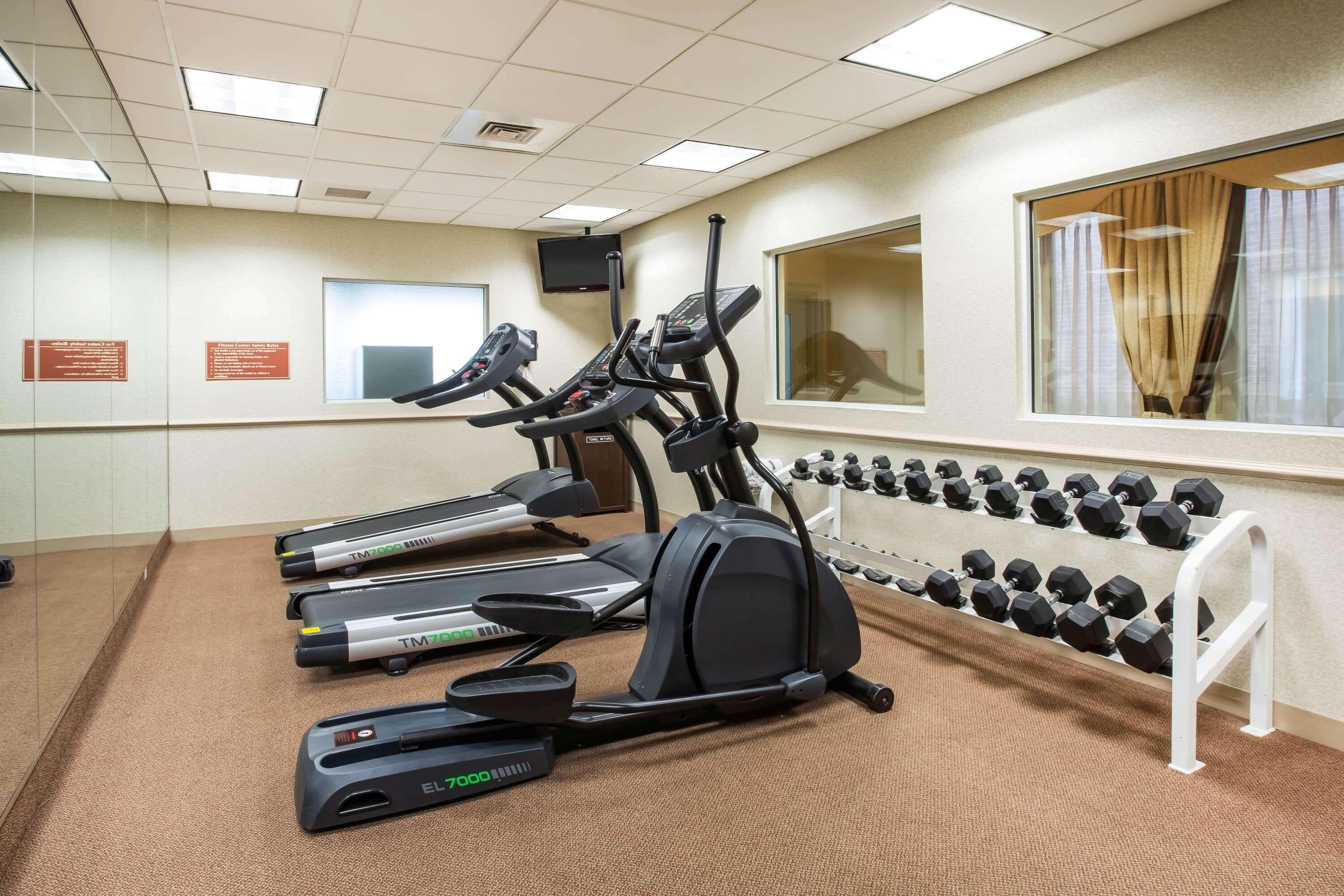La Quinta By Wyndham Islip - Macarthur Airport Bohemia Ngoại thất bức ảnh