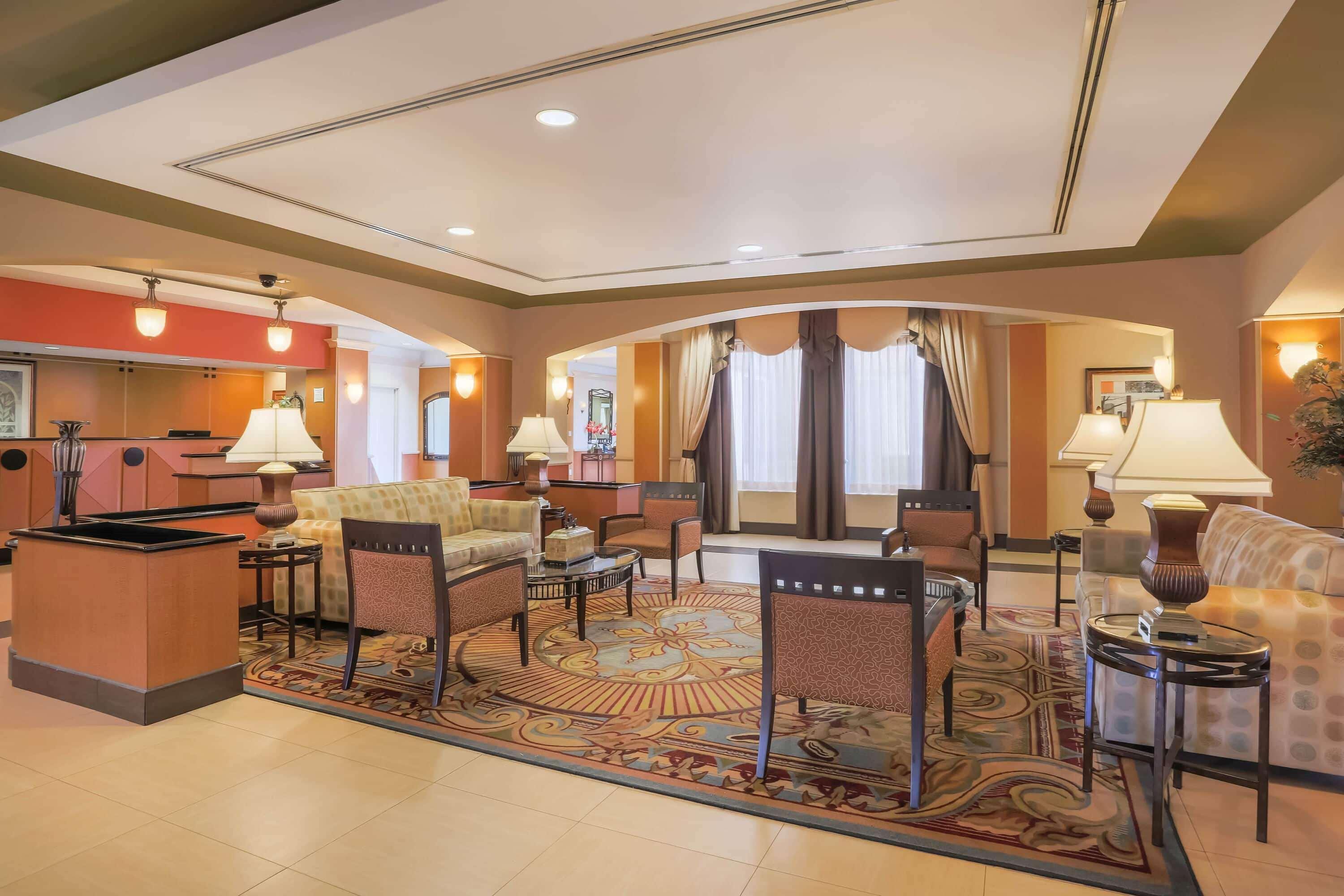 La Quinta By Wyndham Islip - Macarthur Airport Bohemia Ngoại thất bức ảnh