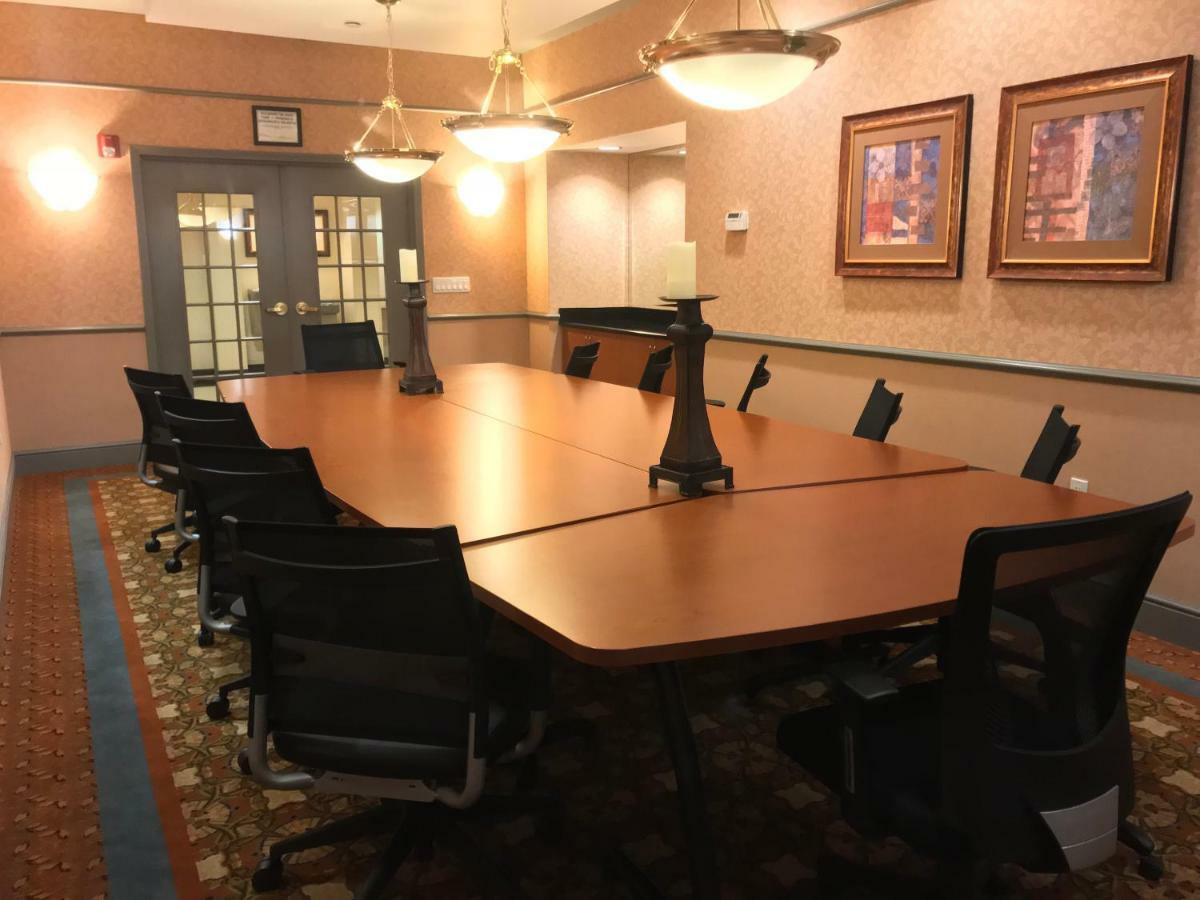 La Quinta By Wyndham Islip - Macarthur Airport Bohemia Ngoại thất bức ảnh